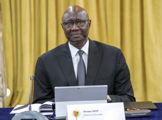 Afrique : le Sénégalais Birame Diop élu président de la Commission de la CEDEAO Afrique : le Sénégalais Birame Diop élu président de la Commission de la CEDEAO