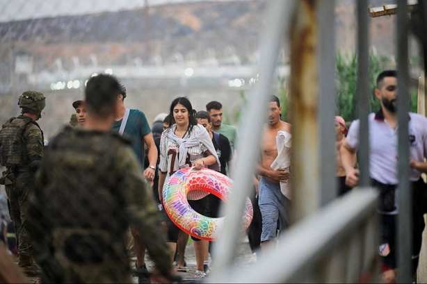 Ceuta : 50 000 migrants entrés illégalement, 37 500 déjà renvoyés ou repartis vers le Maroc Ceuta : 50 000 migrants entrés illégalement, 37 500 déjà renvoyés ou repartis vers le Maroc