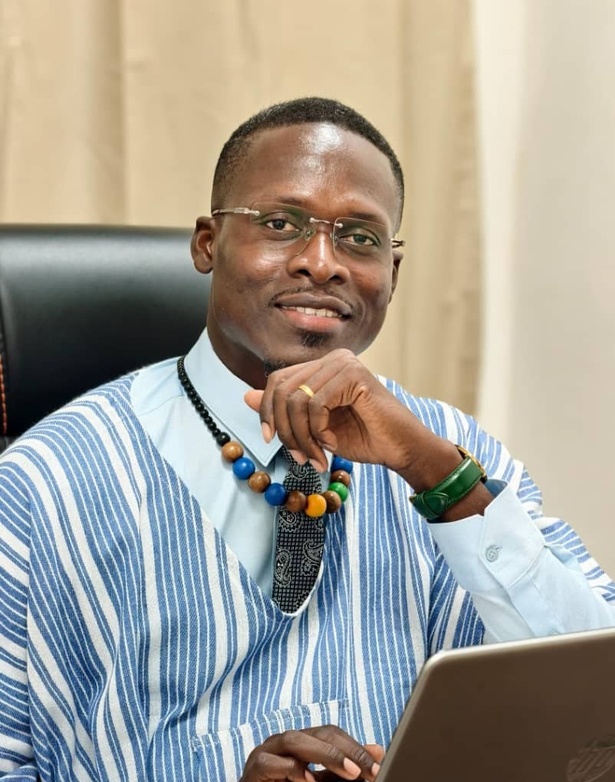 Déchéance moraole ? Vous en voulez ? Je vous en sers à la pelle. (Par Kambatouko MENDY) Déchéance moraole ? Vous en voulez ? Je vous en sers à la pelle. (Par Kambatouko MENDY)
