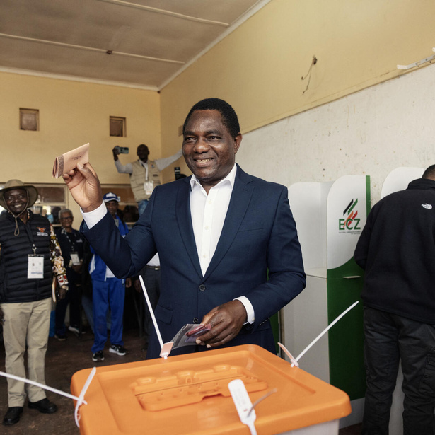 Zambie: le président sortant Hakainde Hichilema réélu dès le premier tour avec 60 % des voix Zambie: le président sortant Hakainde Hichilema réélu dès le premier tour avec 60 % des voix