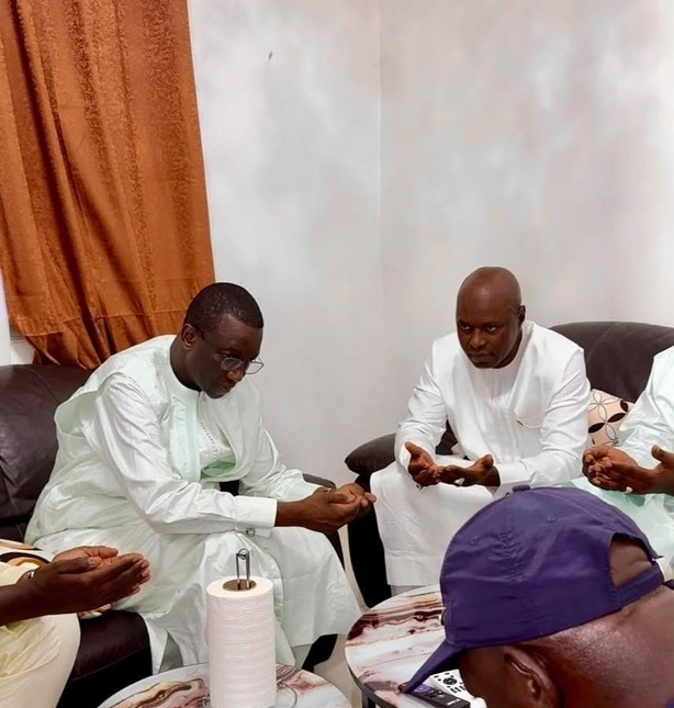Parcelles Assainies : Amadou Ba, accompagné de Modou Lô, rend visite au maire Djamil Sané