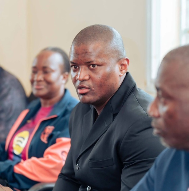 Gabon : Brandon Oligui, fils aîné du président, attire l’attention