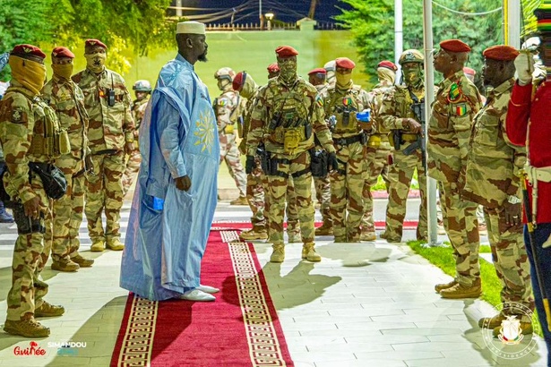 Guinée : 173 militaires radiés de l’armée sur décision de Mamadi Doumbouya Guinée : 173 militaires radiés de l’armée sur décision de Mamadi Doumbouya