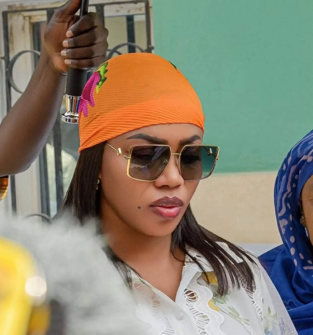 Serigne Sidy Mbacké à Sokhna Aïda Diallo : « Vous pouvez venir dans mon domicile à Touba quand vous voulez»