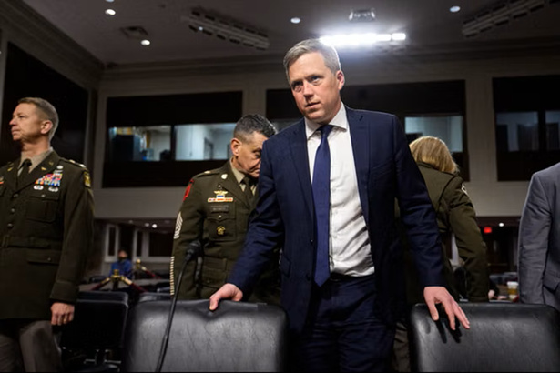 Etats Unis : le secrétaire américain à l'armée de terre a remis sa démission