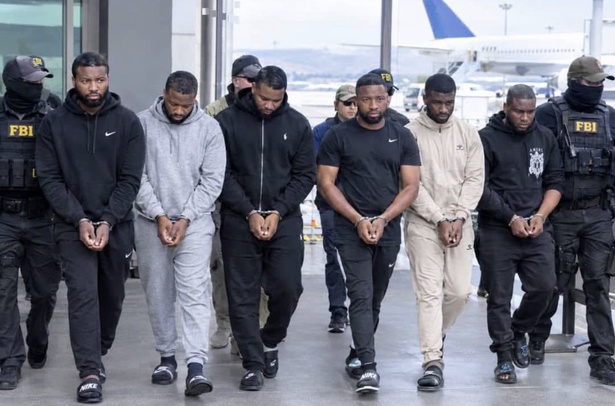 Cyberfraude : l’identité des six Nigérians extradés d’Afrique du Sud vers les États-Unis