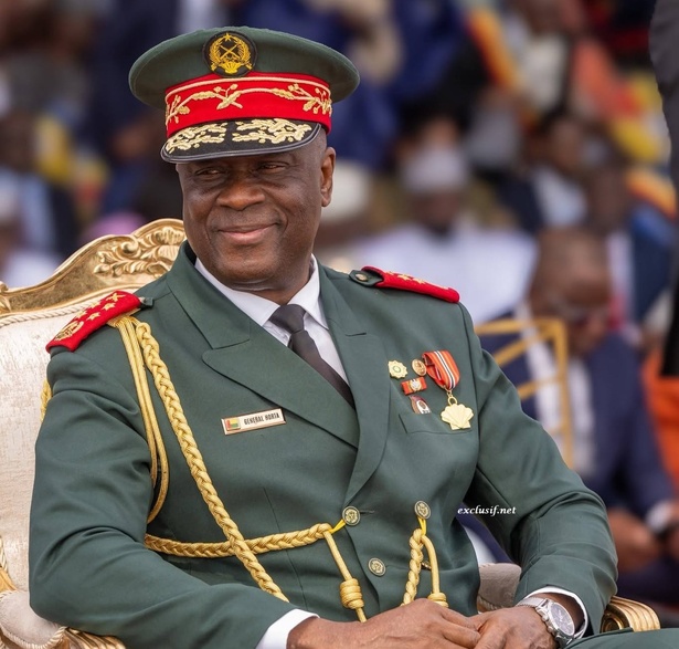 Le général Horta Inta-a :  « Tous les citoyens guinéens peuvent revenir, même ceux qui nous insultent. »