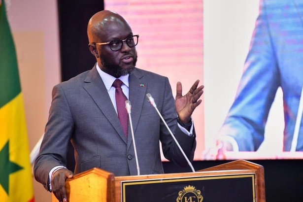 El Malick Ndiaye aux militants : « PASTEF, c’est de l’or » El Malick Ndiaye aux militants : « PASTEF, c’est de l’or »