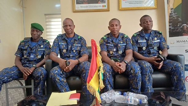 Armée : des officiers de la Gendarmerie guinéenne en formation au Sénégal Armée : des officiers de la Gendarmerie guinéenne en formation au Sénégal