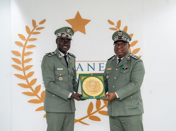 Direction générale des Douanes : Babacar Mbaye passe le témoin à Malick Mbaye Direction générale des Douanes : Babacar Mbaye passe le témoin à Malick Mbaye