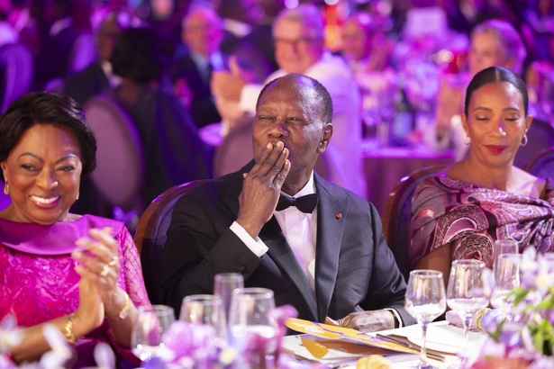 Côte d’Ivoire : Alassane Ouattara félicite Dominique Ouattara pour la réussite du 10ᵉ gala de Children of Africa