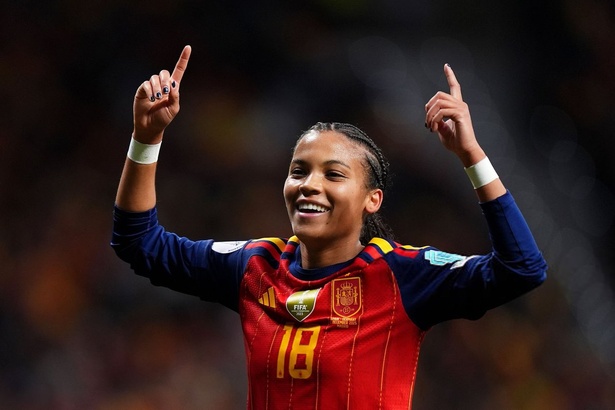 Ballon d’Or 2026 : Vicky Lopez sacrée meilleure jeune joueuse pour la deuxième année consécutive