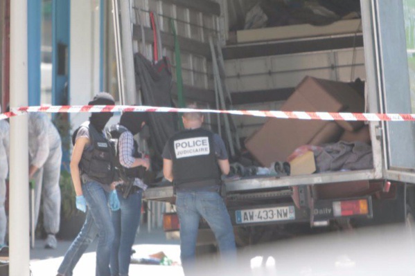 Voici l'interieur du camion, qui a tué plus 84 personnes hier en France