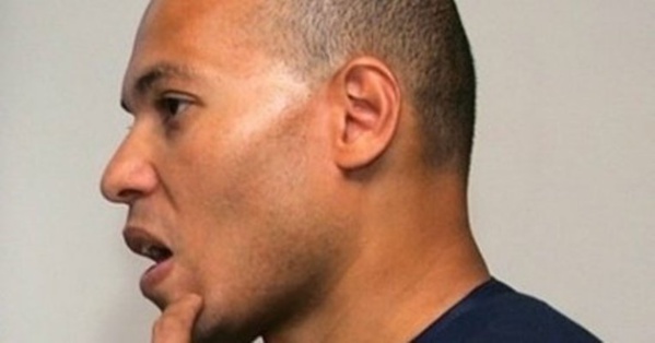 Ousmane Sonko refuse de prendre l’appel de Karim Wade Ousmane Sonko refuse de prendre l’appel de Karim Wade