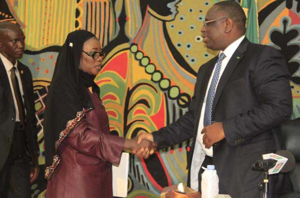 OFNAC: Nafy Ngom Keita limogée pour avoir ouvert une enquête sur Alioune SALL OFNAC: Nafy Ngom Keita limogée pour avoir ouvert une enquête sur Alioune SALL