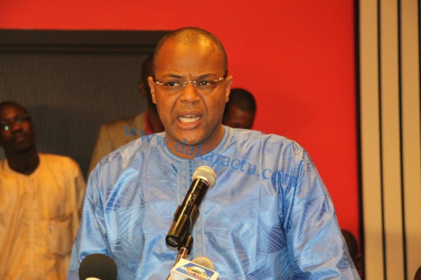 Le ministre de la jeunesse, Mame M'baye Niang se fâche !