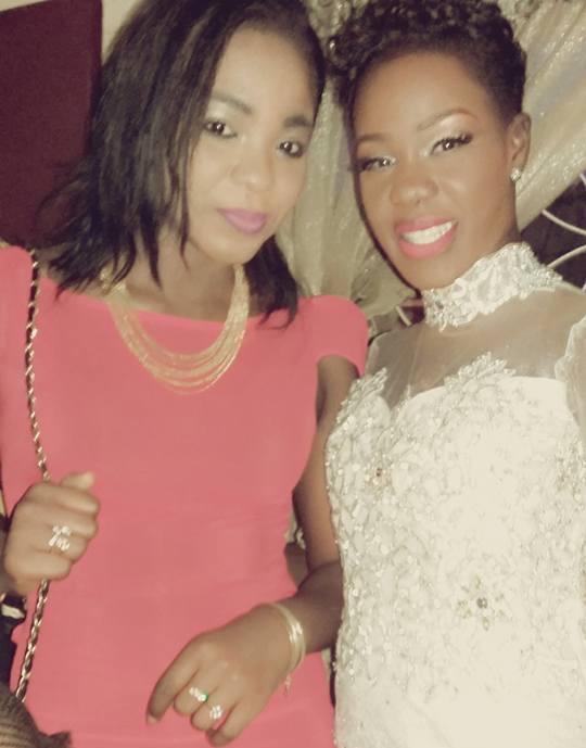  La chanteuse Myrma, se marie avec un blanc