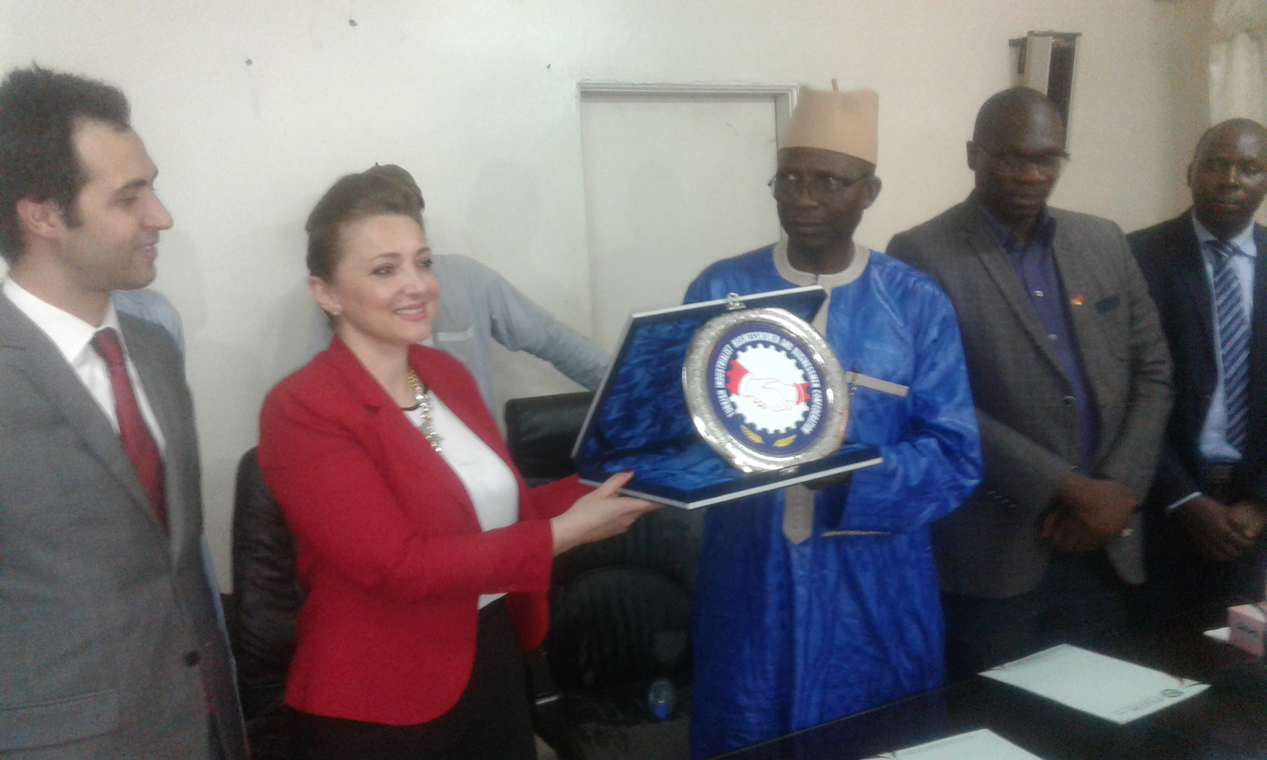 ​Nezaket Emine ATASOY  présidente du Patronat Turc:« Nous voulons  créer on pont de développement entre le Sénégal et notre pays » 