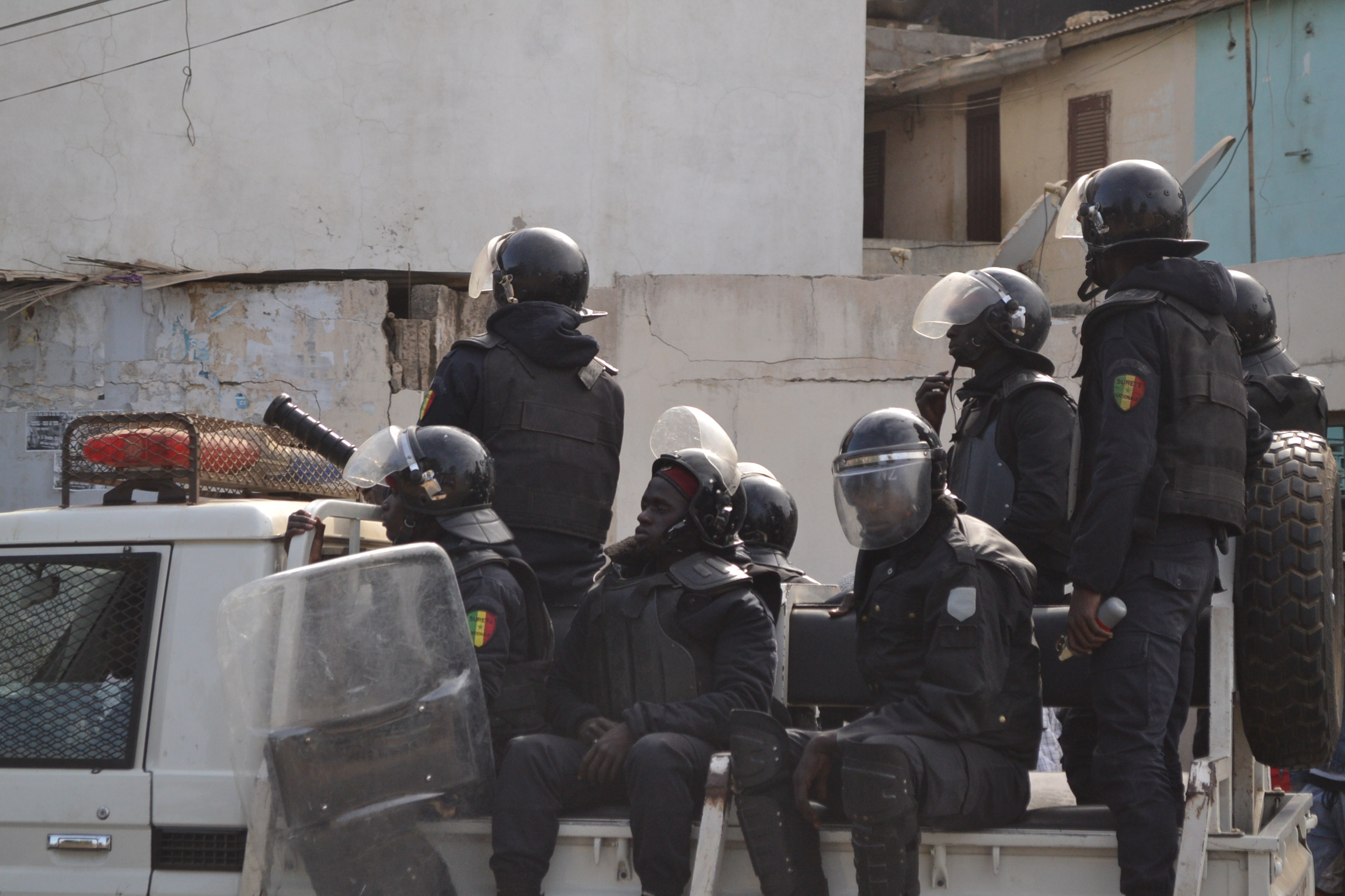 Le pouvoir avait peur: Beaucoup d'armes déployées contre l'opposition aujourd'hui (Photos)