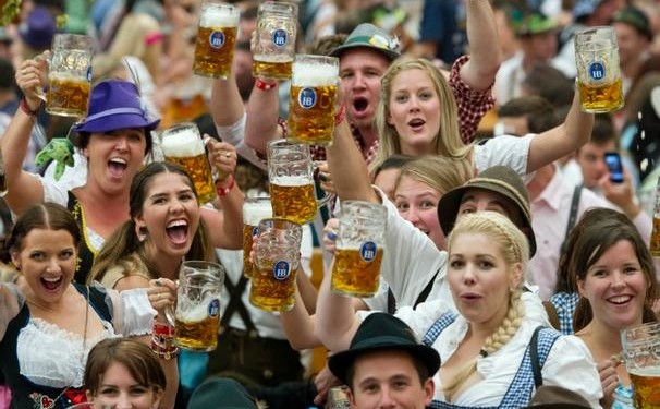 Mondial 2022: l'alcool interdit dans les espaces publics, prévient le Qatar