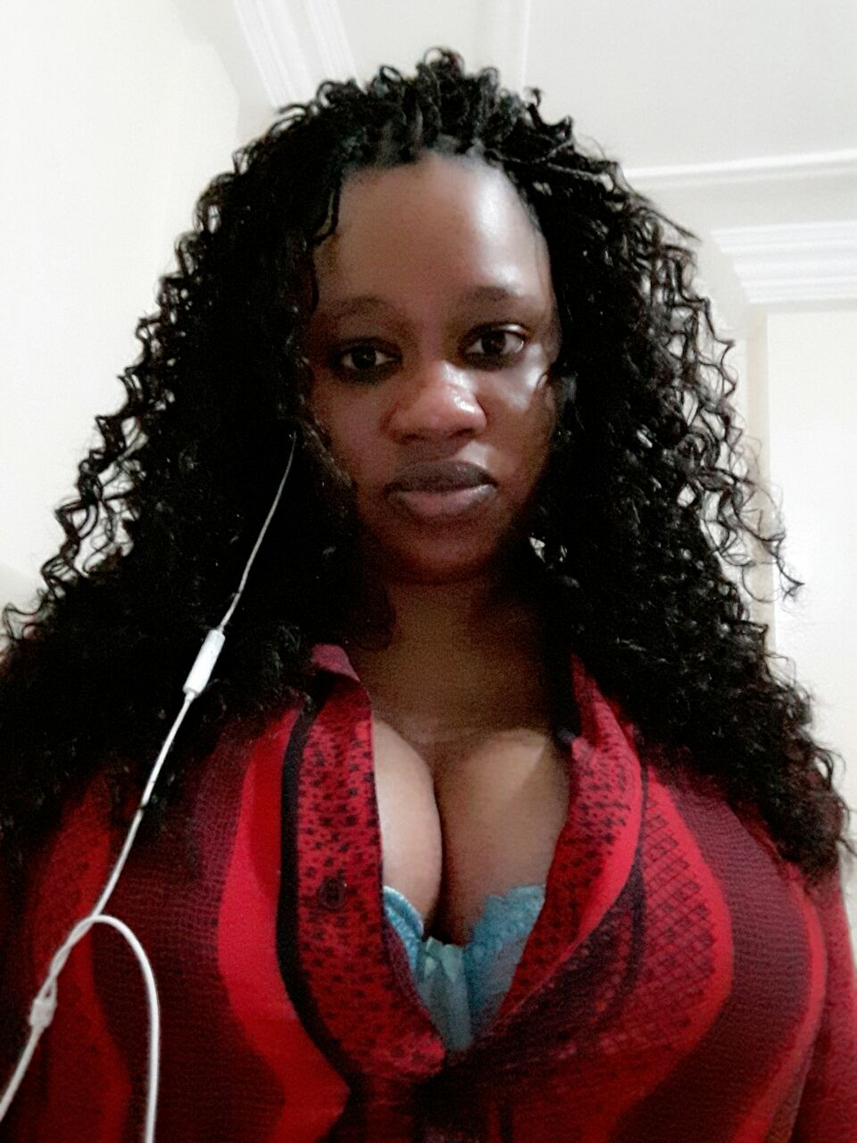 PHOTOS: la femme du marabout Hamed Khalifa Niasse en mode "Pathiale"