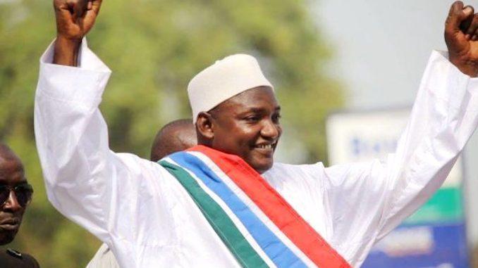 « Jammeh va transmettre le pouvoir dans… »