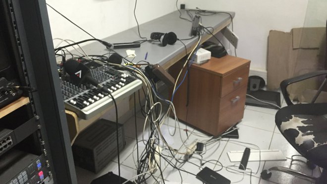 Gambie: une partie du matériel de la radio Téranga Fm, emportée