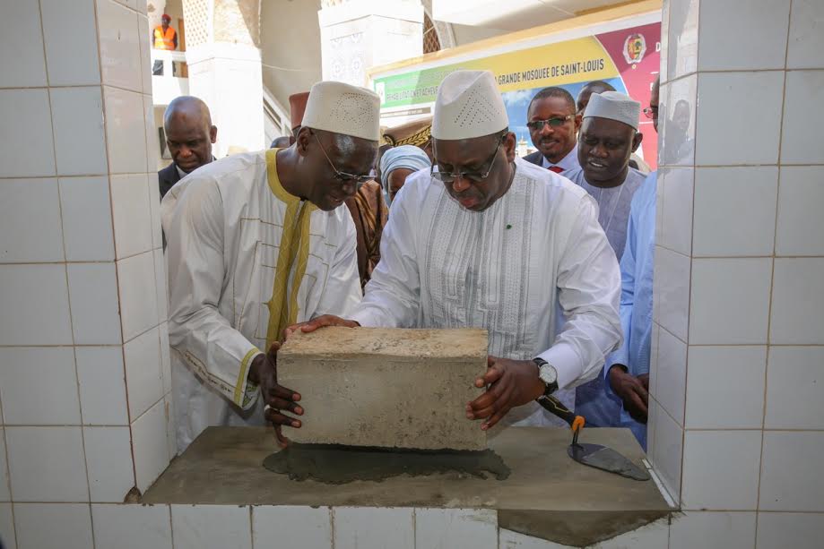 Le Président de la République est de retour à Dakar !