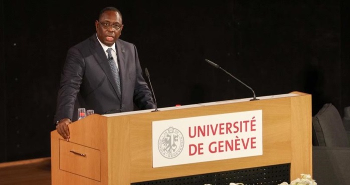 MACKY SALL défend Khadafi devant les blancs: «Il a réussi quand même à stabiliser un pays. Il a su pendant 40 ans au moins éviter à son pays des  guerres fratricides  »