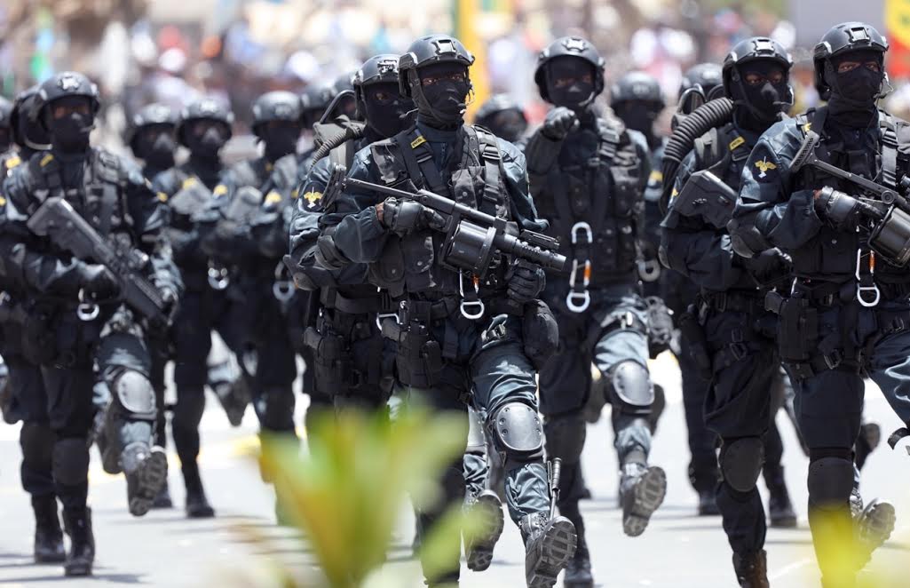 Ces armes lourdes acquises par le régime du président Macky Sall, viennent de... 