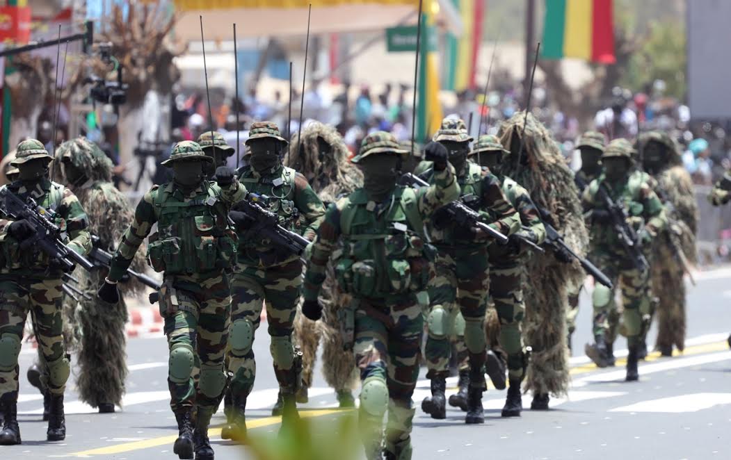 Ces armes lourdes acquises par le régime du président Macky Sall, viennent de... 
