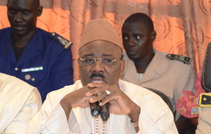 Le " colonel " Farba Ngom fonce sur la gendarmerie et délocalise leur camp vers son village