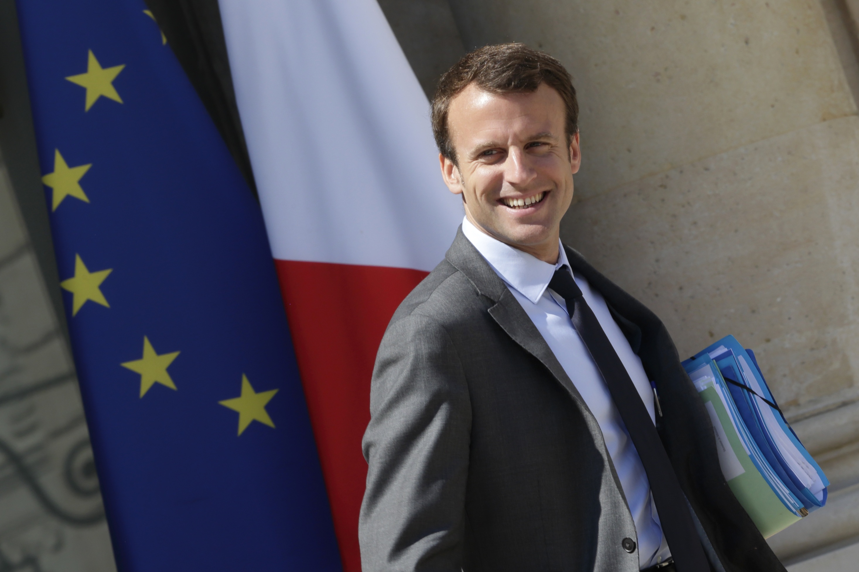 France: Tous les malheureux candidats appellent à voter Emmanuel Macron au second tour