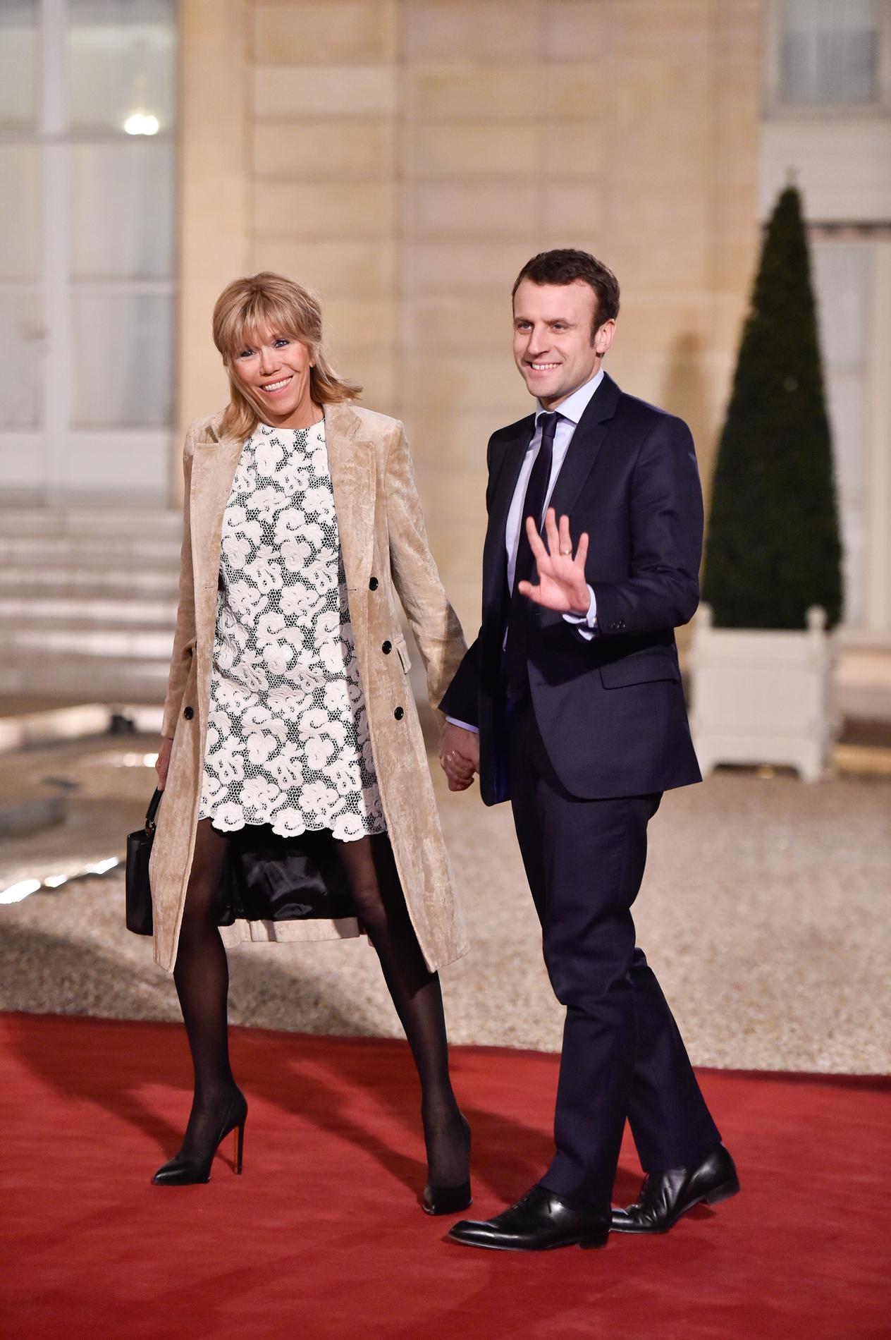 Emmanuel Macron et sa femme Brigitte, l'amour n'a pas d'âge (18 photos)