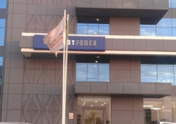 Groupe "CSI MATFORCE": les  travailleurs  en sitting pour dénoncer la gestion du DG mamadou Sow 