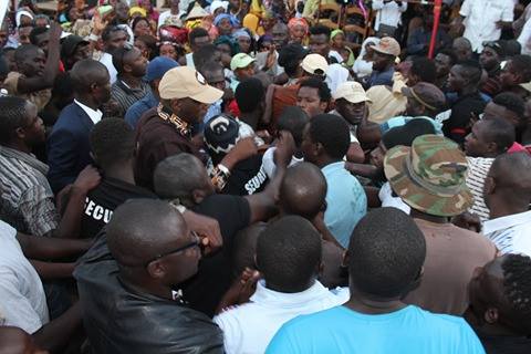 Photos: Benoit Sambou fait le plein dans son fief de Ziguinchor
