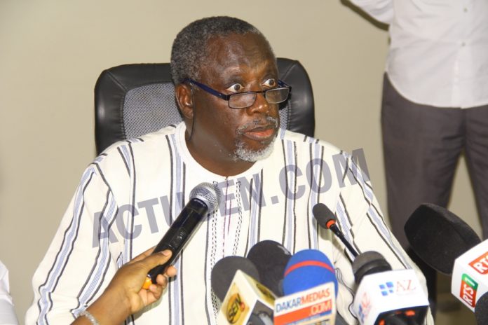 Fuites dans les épreuves: le directeur de l'Office du Bac: « Je ne démissionne pas »