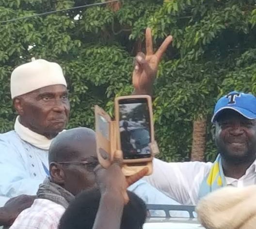 Bignona: Me Wade demande à la population de sanctionner Macky