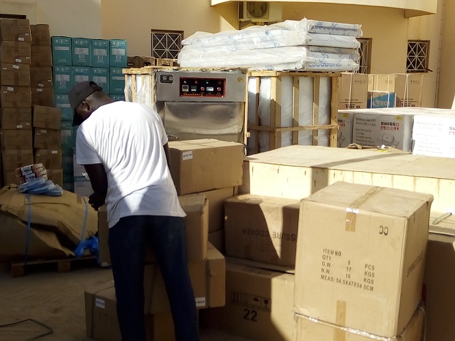 Formation professionnelle: le gouvernement ravitaille certains établissements un important matériel didactiques et mécaniques