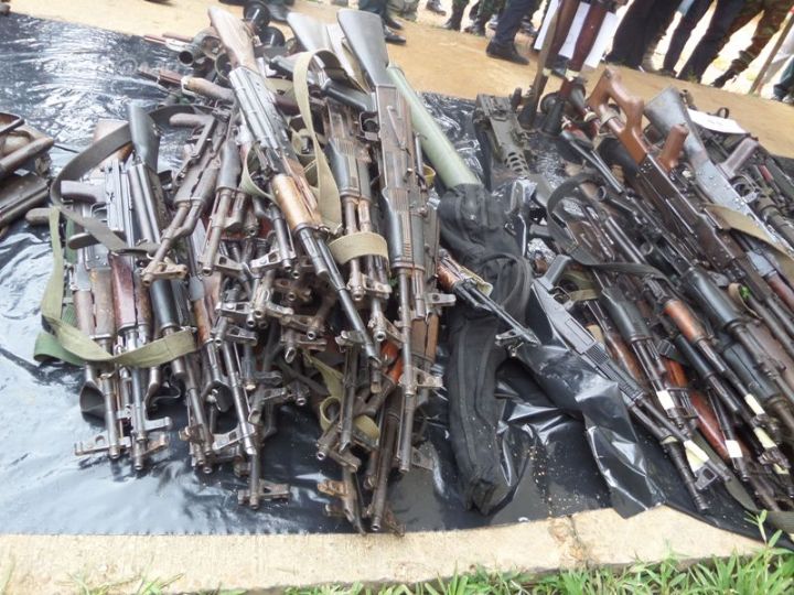 Insécurité: l'armée ivoirienne a découvert une importante cache d`armes à Abidjan