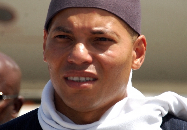 Me Doudou Ndoye avertit le Pds : « Karim Wade ne peut pas être candidat... »