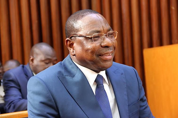 Mankeur Ndiaye  nommé président du Comité national de...