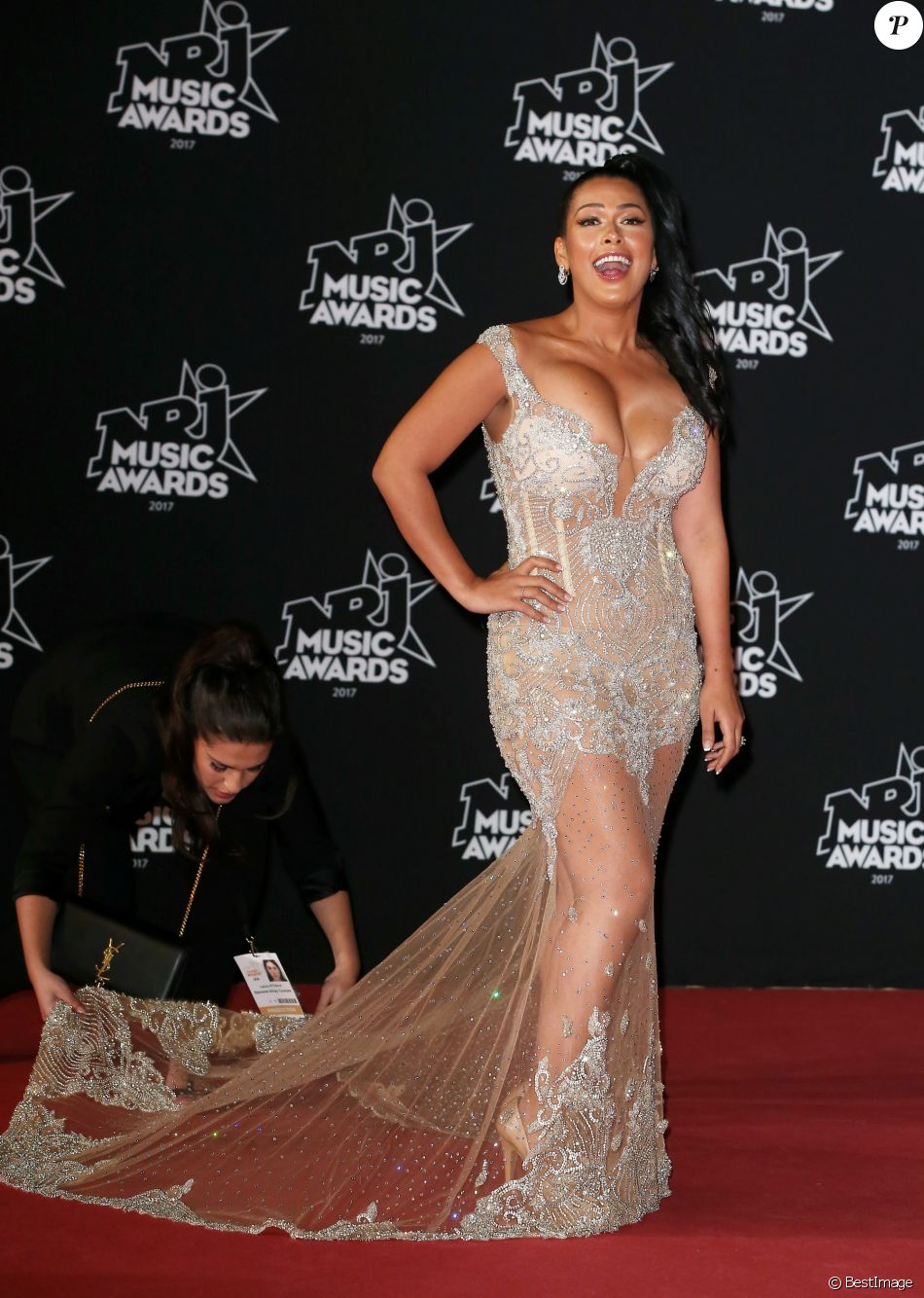  Ayem Nour  "les hommes ont peur de moi..."