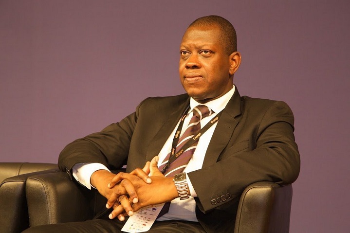 Pour avoir critiqué le franc CFA, Ouattara fait virer un économiste de l’OIF