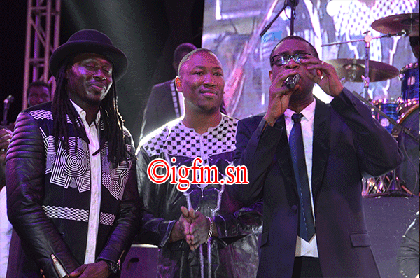 Regardez les images de la honteuse soirée de Youssou Ndour au CICES