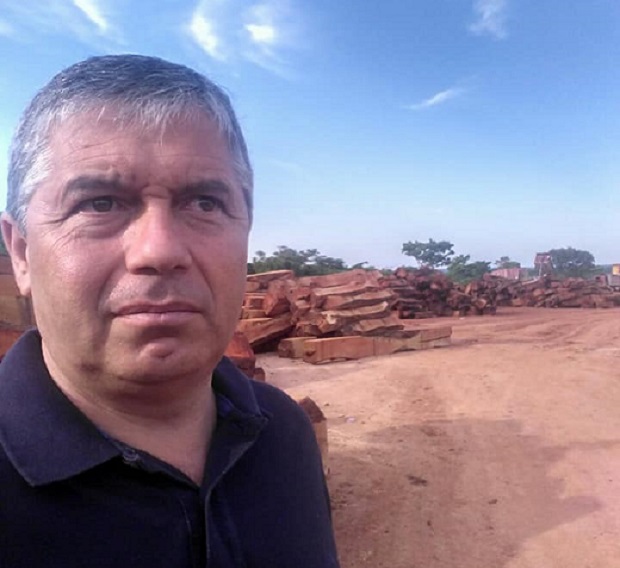Scandale: le bois Casamançais en Gambie, un blanc revendique...