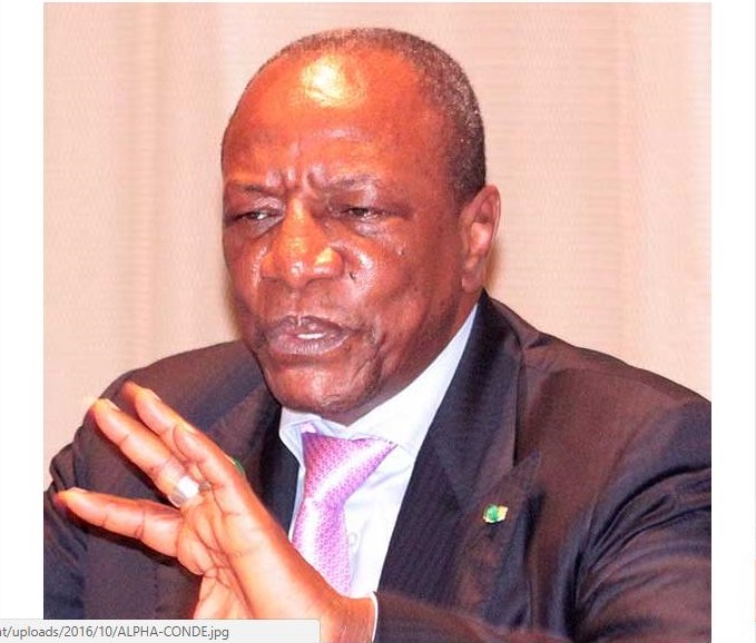 La bouderie de Condé au libéria:  Arrivé en retard, le Président guinéen voulait être placé au Présidium