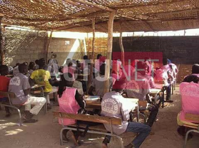 Education : Désormais des  abris provisoires à Dakar