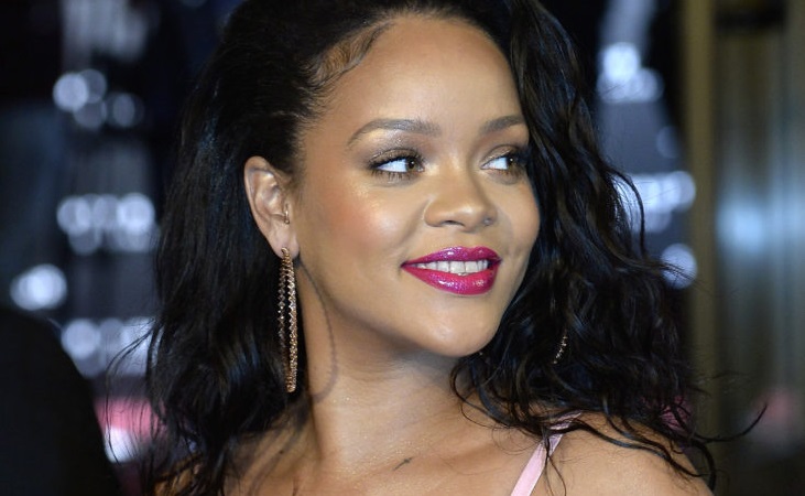 L'arrivée discrète de Rihanna à Dakar !