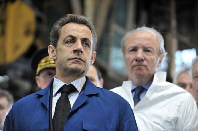 Encerclé, Sarkozy livre Guéant et Hortefeux aux juges 